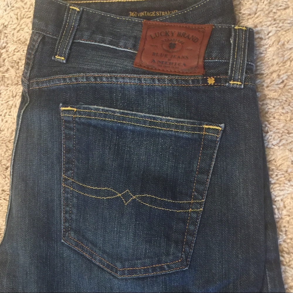 Lucky Jeans - barely worn - almost brand new!